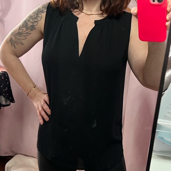 Silk Blouse  no sleeves. Black. From The Loft. - Picture 3 of 7